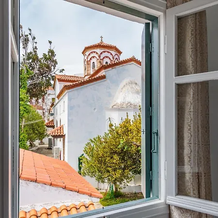 Nikolas House Skopelos Town