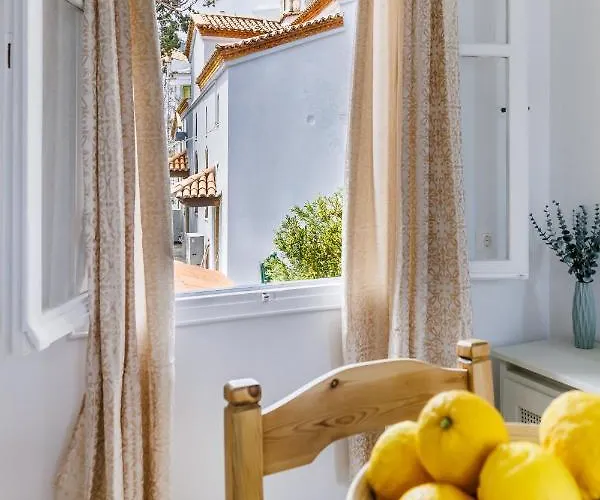 Nikolas House Vakantiehuis