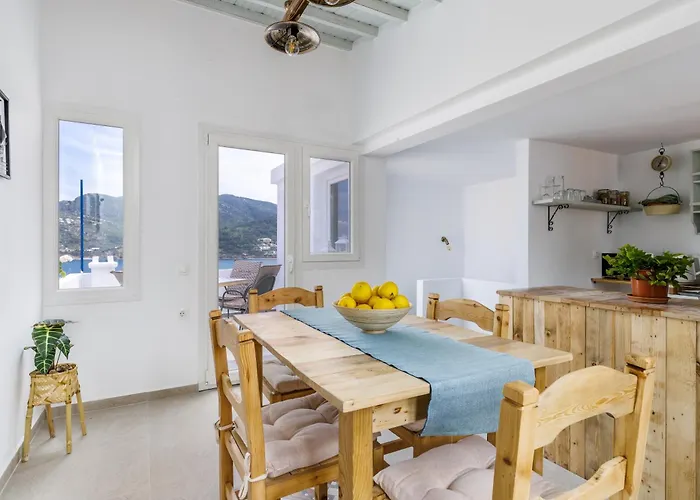 Nikolas House Vakantiehuis