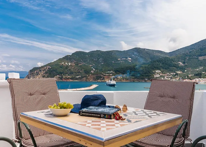 Nikolas House * Skopelos